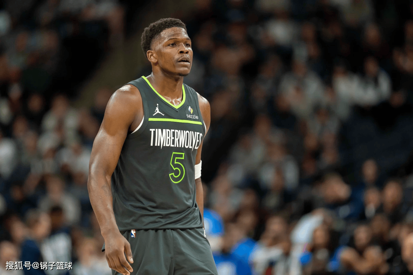 雷竞技官方网站 -NBA季后赛今晚走向成谜,巴塞罗那外线爆发,压力陡增,年轻球员得到机会(世界奥赛之夜回放)